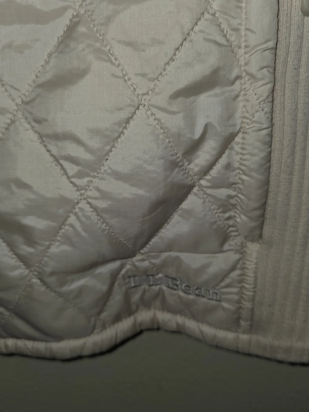 L.L. Bean Women's Quilted Sleeveless Vest in Cream - Picture 3 of 11